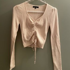 Cream/almond crop ribbed sweater small new w/o tags